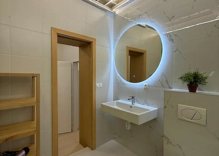 Need Is Love1 * Pozsony