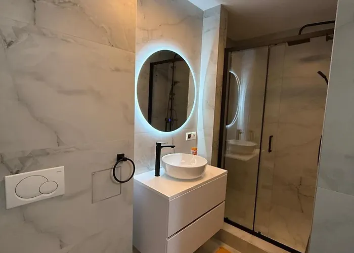 Need Is Love1 Pozsony